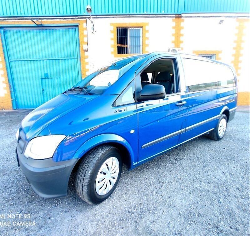 Usado Mercedes Vito 136 CV (100 kW) 2014 Azul Van