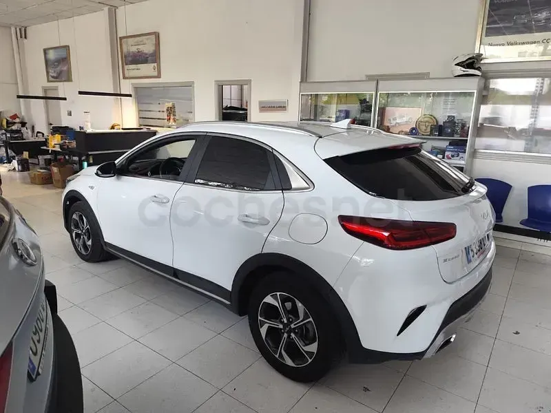 Usado Kia XCeed 120 CV (88 kW) 2022 Blanco SUV