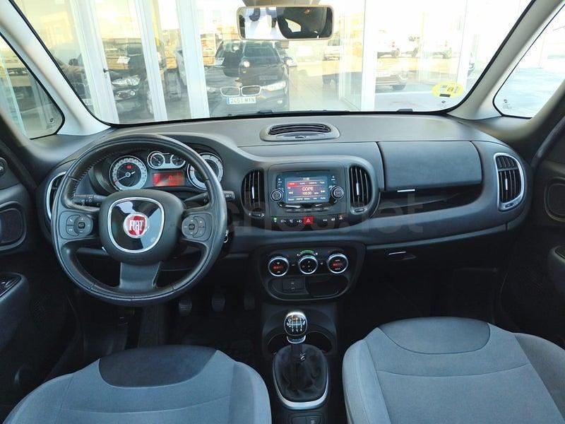 Usado Fiat 500L Urban 105 CV (77 kW) 2015 Rojo Monovolumen