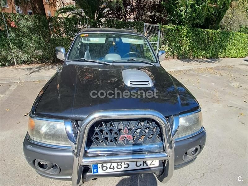 Negro Usado 2003 Mitsubishi Montero Sport SUV | 4200 € - Imagen 1/4