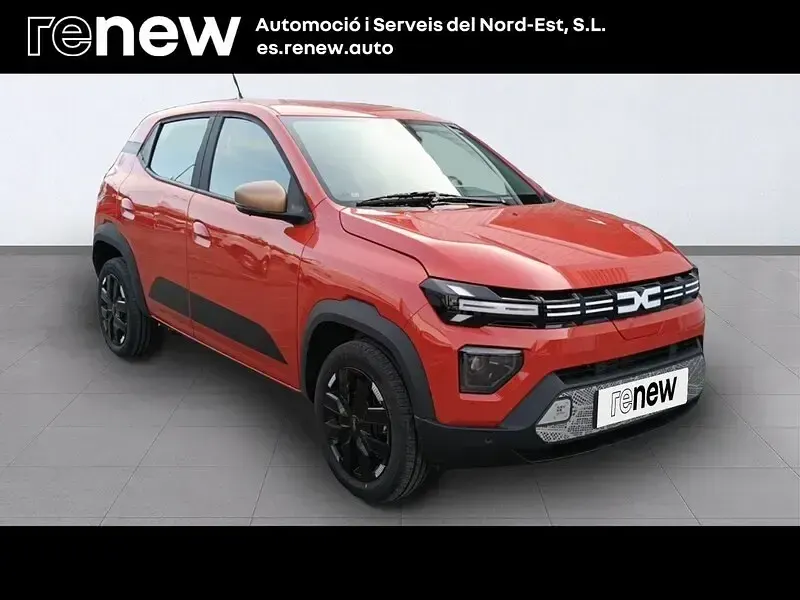 Begagnad Dacia Spring Extreme 47 kW (65 HK) 2025 Röd Halvkombi