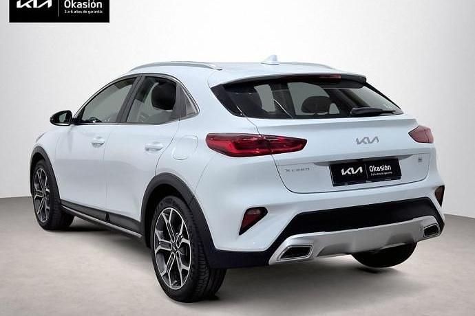 Usado Kia XCeed 120 CV (88 kW) 2022 SUV