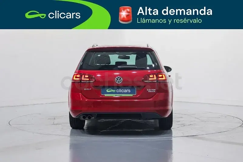 Usado VW Golf Sportsvan Sportline 150 CV (110 kW) 2015 Rojo Monovolumen