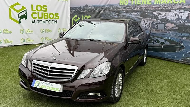 Usado Mercedes E350 Elegance 231 CV (169 kW) 2009 Negro Berlina