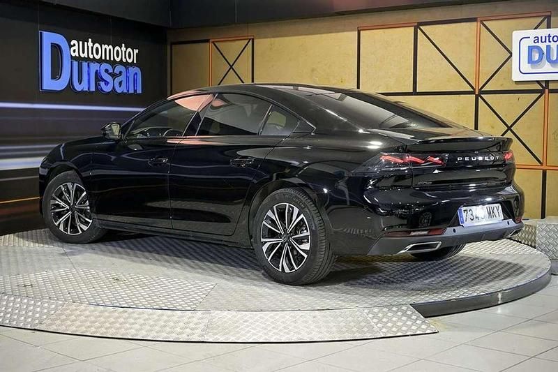 Usado Peugeot 508 Allure 131 CV (96 kW) 2023 Negro Berlina