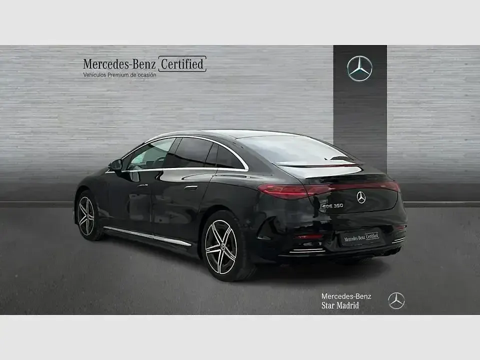 Usado Mercedes EQE350 214 kW (292 CV) 2023 Negro obsidiana Berlina