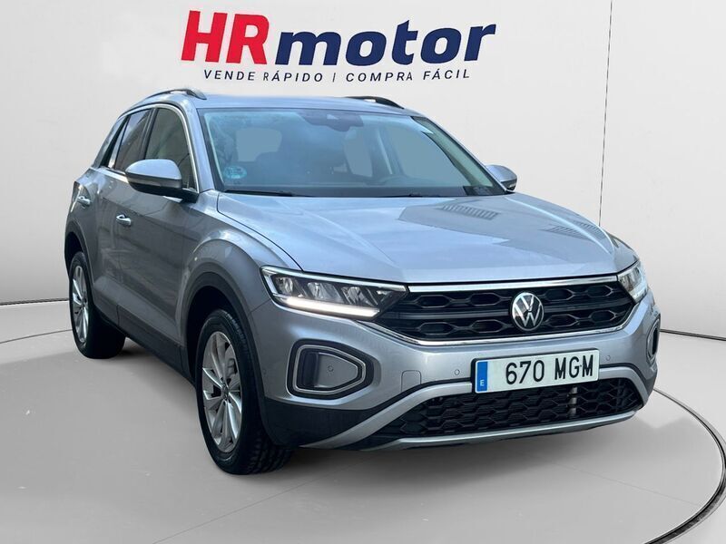 Gris Usado 2023 VW T-Roc Life SUV | 23.750 € (Precio justo) - Imagen 1/4