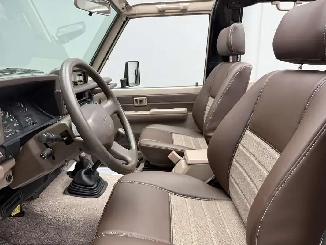 Usado Toyota Land Cruiser 90 CV (66 kW) 1991 Beige SUV
