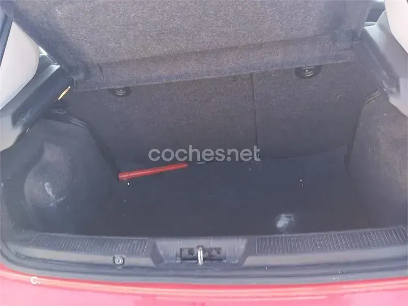 Usado Fiat Punto Evo Dynamic 65 CV (47 kW) 2010 Rojo Utilitario
