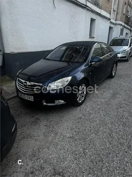 Usado Opel Insignia Essentia 130 CV (95 kW) 2010 Azul Berlina