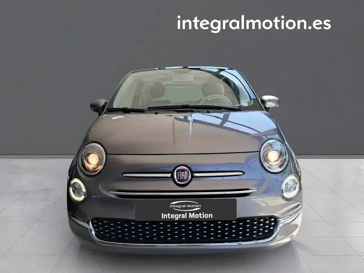 Usado Fiat 500 Dolcevita 69 CV (50 kW) 2022 Gris Utilitario