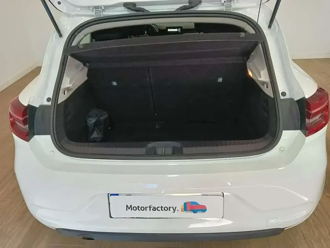 Usado Renault Clio Business 101 CV (74 kW) 2020 Utilitario
