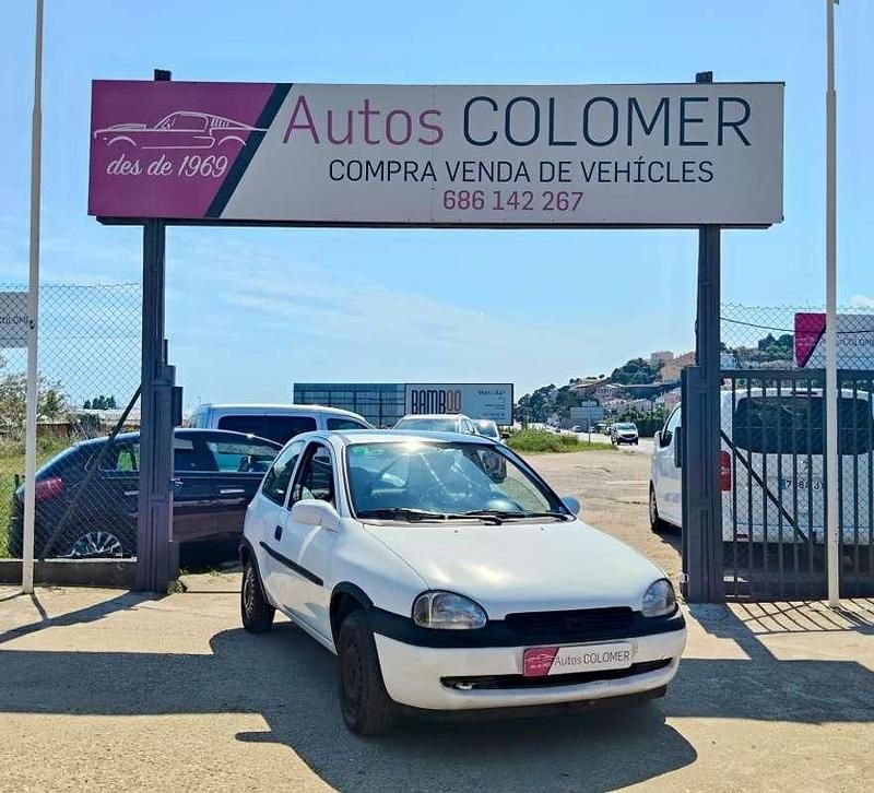 Blanco Usado 1997 Opel Corsa Utilitario | 1500 € - Imagen 1/4