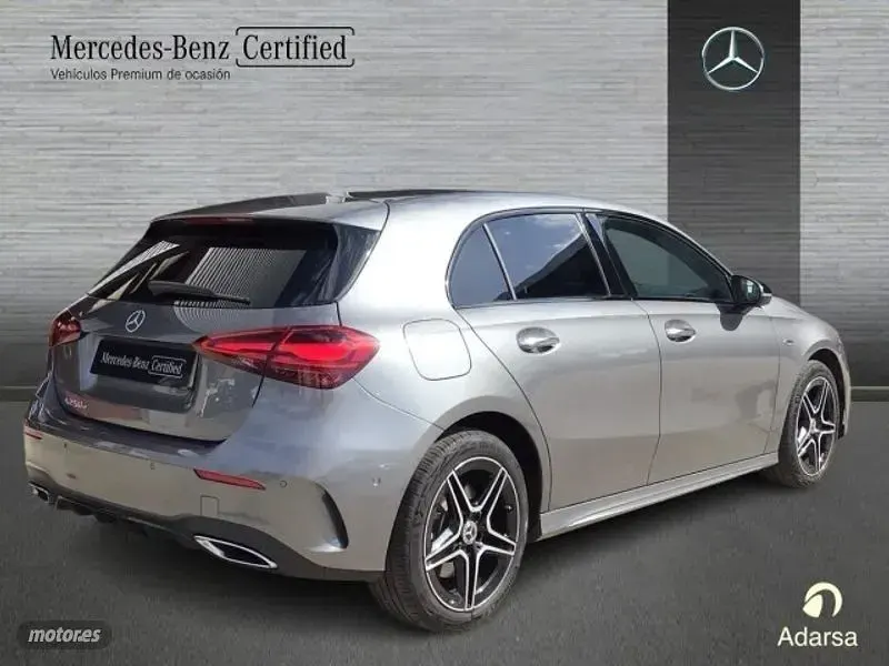 Usado Mercedes A250 218 CV (160 kW) 2025 Gris Berlina