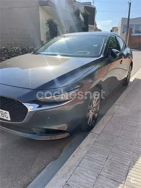Usado Mazda 3 122 CV (89 kW) 2019 Negro Berlina