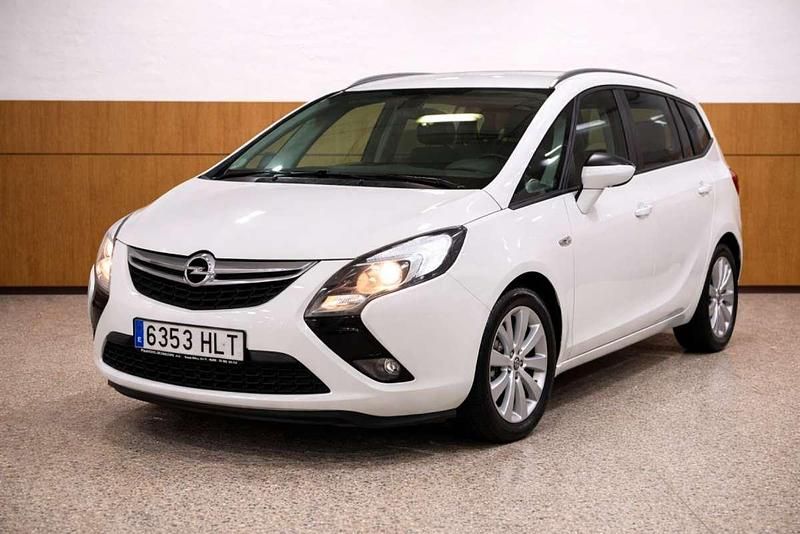 Usado Opel Zafira Tourer Selective 140 CV (102 kW) 2015 Blanco Monovolumen