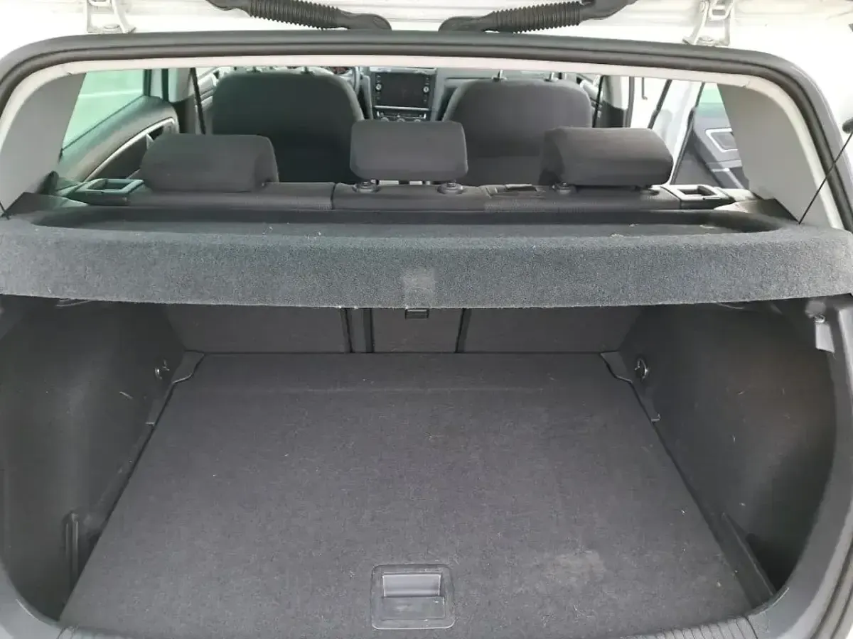 Usado VW Golf VII Advance 150 CV (110 kW) 2020 Blanco
