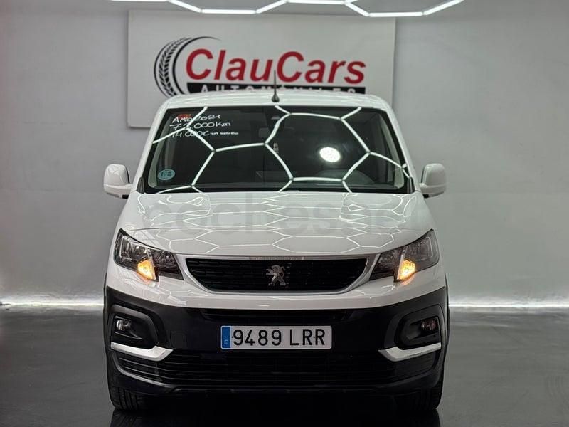 Usado Peugeot Rifter Active 100 CV (73 kW) 2021 Blanco Monovolumen