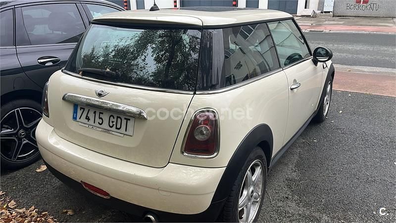 Usado Mini ONE 90 CV (66 kW) 2008 Blanco Utilitario