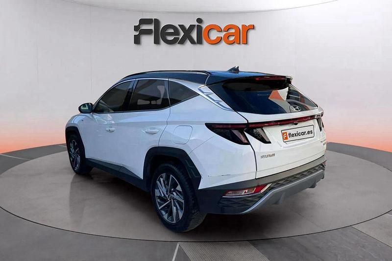Usado Hyundai Tucson 136 CV (100 kW) 2022 Blanco SUV