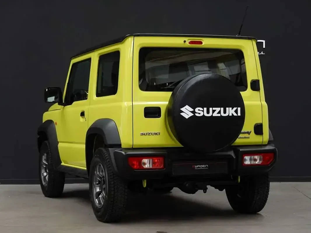 Usado Suzuki Jimny 102 CV (75 kW) 2019 Amarillo SUV