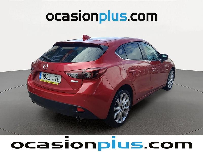 Usado Mazda 3 Luxury 150 CV (110 kW) 2016 Rojo Utilitario