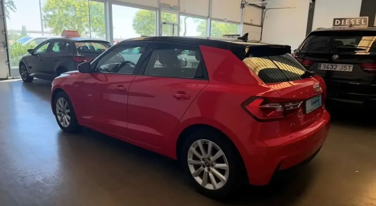 Usado Audi A1 Sportback Advanced Plus 95 CV (69 kW) 2020 Rojo Utilitario