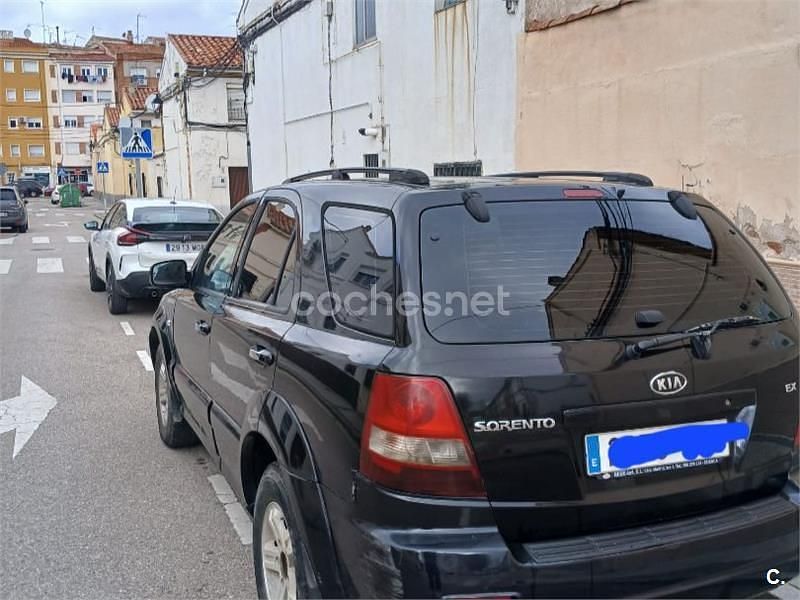 Usado Kia Sorento EX 140 CV (102 kW) 2004 Negro SUV