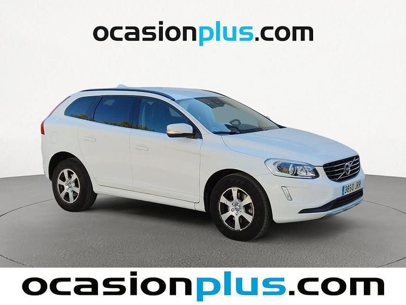 Usado Volvo XC60 Momentum 150 CV (110 kW) 2016 Blanco SUV