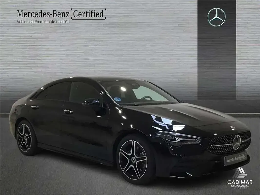 Usado Mercedes CLA200 163 CV (119 kW) 2025 Berlina