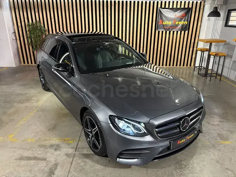 Usado Mercedes E300 306 CV (225 kW) 2020 Gris / plata Familiar