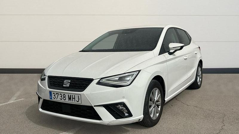 Usado Seat Ibiza Style 110 CV (80 kW) 2023 Blanco Utilitario