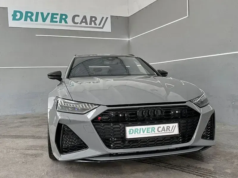 Usado Audi RS6 Performance 630 CV (463 kW) 2024 Gris / plata Familiar