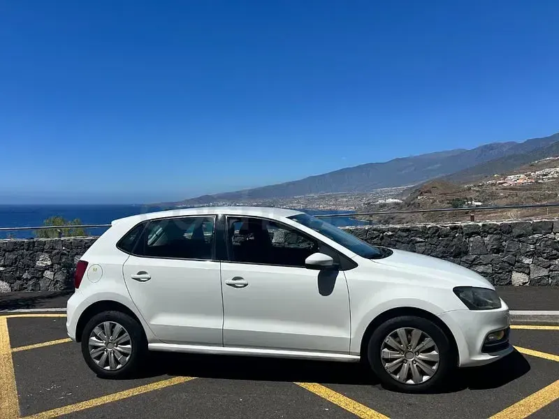 Usado VW Polo Advance 90 CV (66 kW) 2016 Blanco Berlina