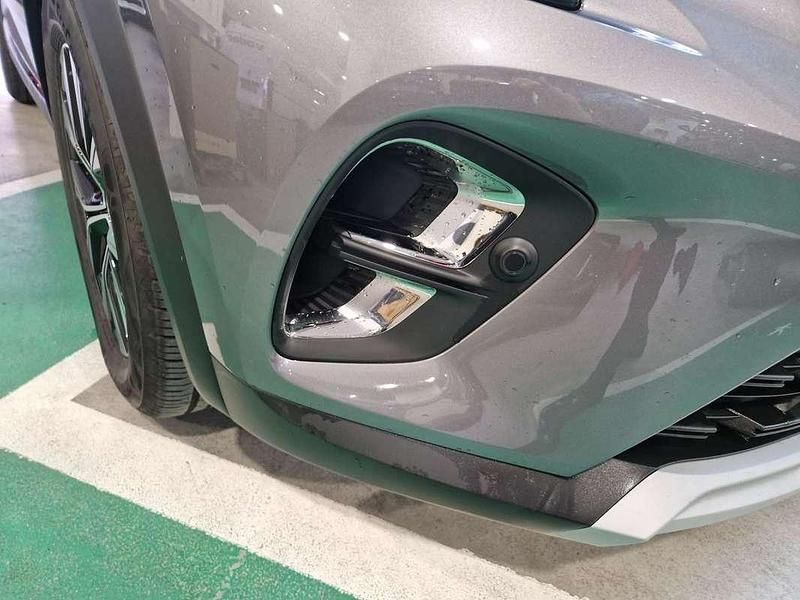 Usado Renault Captur Techno 145 CV (106 kW) 2023 Gris SUV