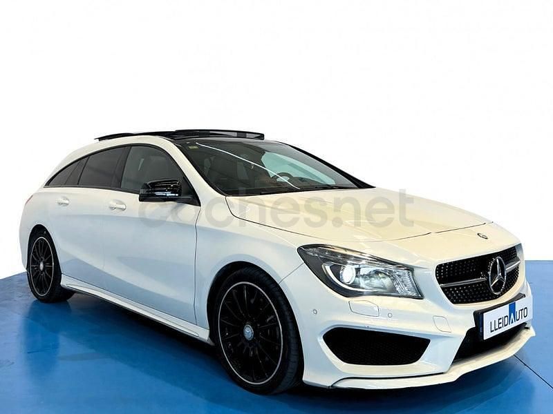 Usado Mercedes CLA250 211 CV (155 kW) 2015 Blanco Berlina