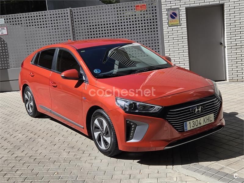 Rojo Usado 2018 Hyundai Ioniq Utilitario | 9000 € (Buen precio) - Imagen 1/4