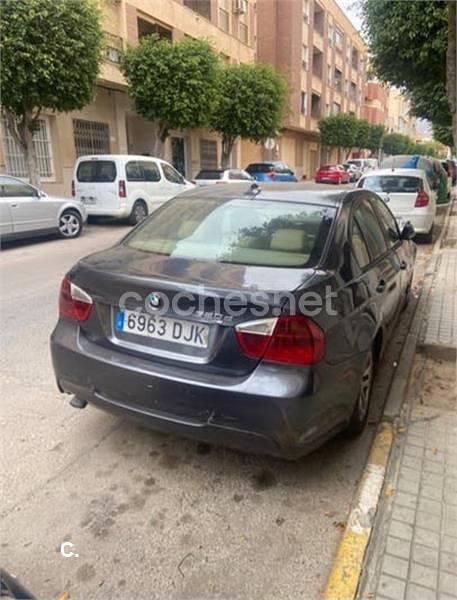Usado BMW 320 163 CV (119 kW) 2005 Gris / plata Berlina