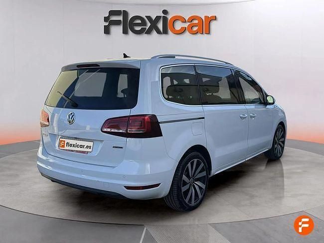 Usado VW Sharan Sportline 177 CV (130 kW) 2020 Blanco Monovolumen