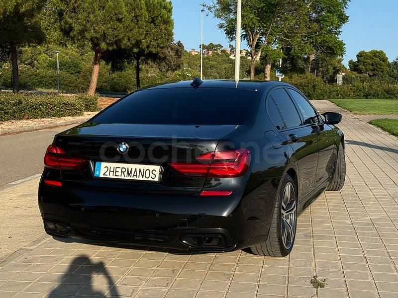 Usado BMW 740 Comfort Edition 320 CV (235 kW) 2016 Negro Berlina