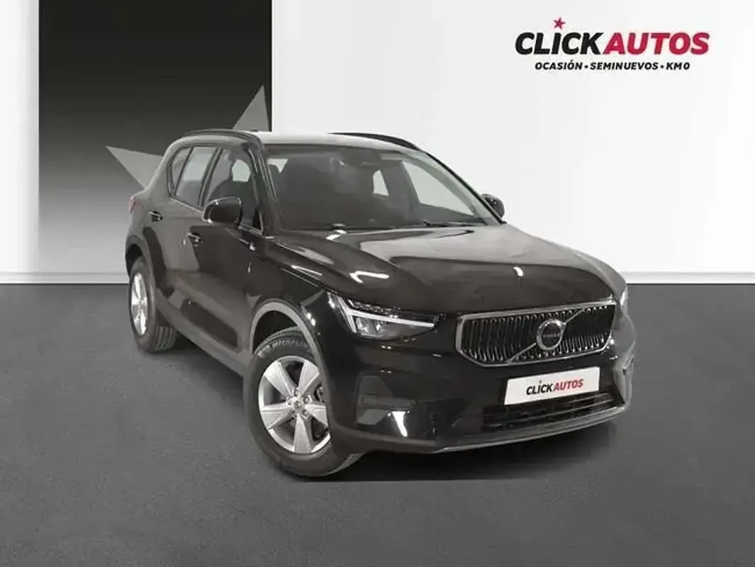 Usado Volvo XC40 163 CV (119 kW) 2025 Negro SUV