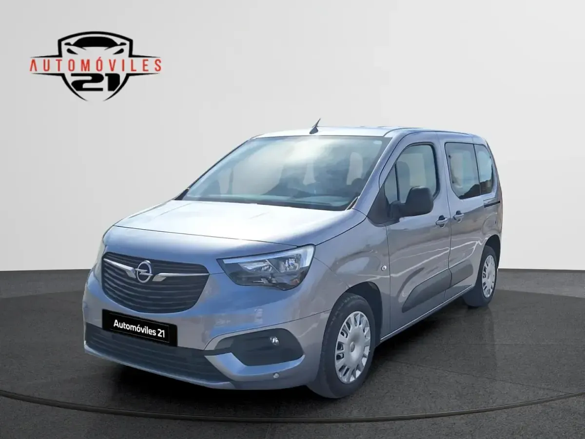 Usado Opel Combo Life Edition 102 CV (75 kW) 2021 Gris Monovolumen