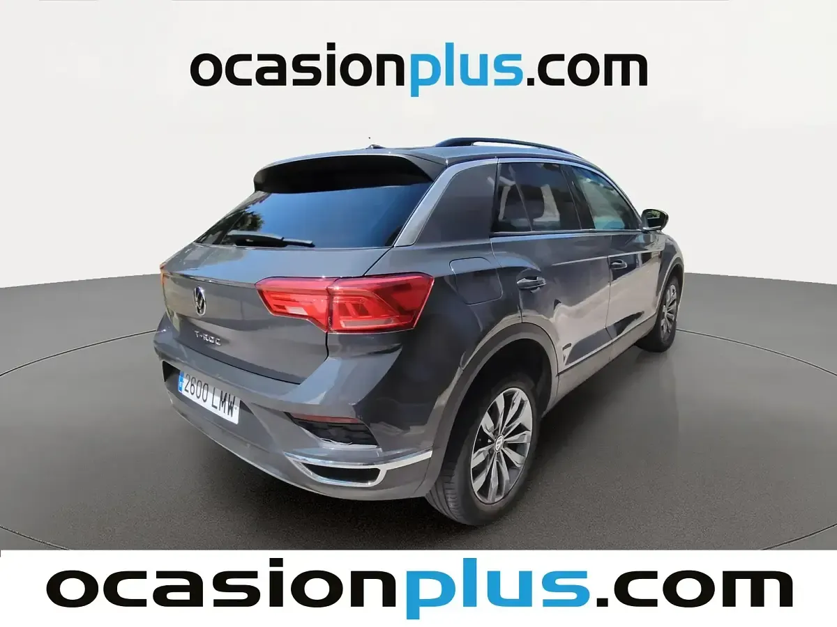 Usado VW T-Roc Advance 110 CV (80 kW) 2021 Gris SUV