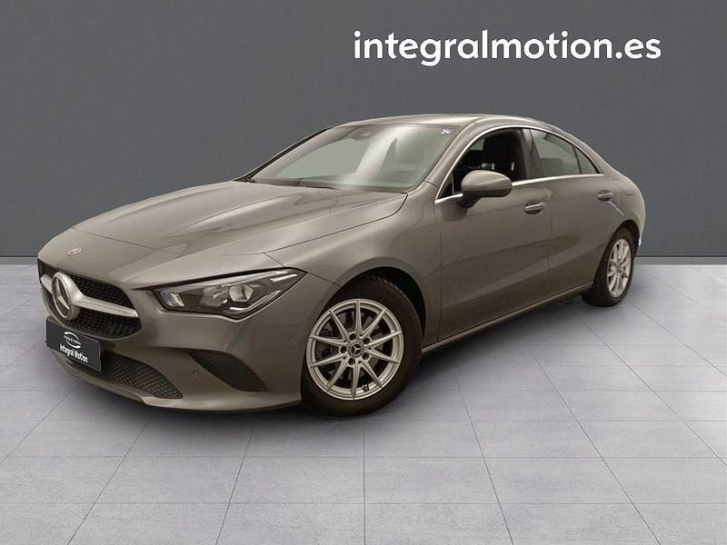Gris Usado 2021 Mercedes 200 Utilitario | 27.900 € (Buen precio) - Imagen 1/4