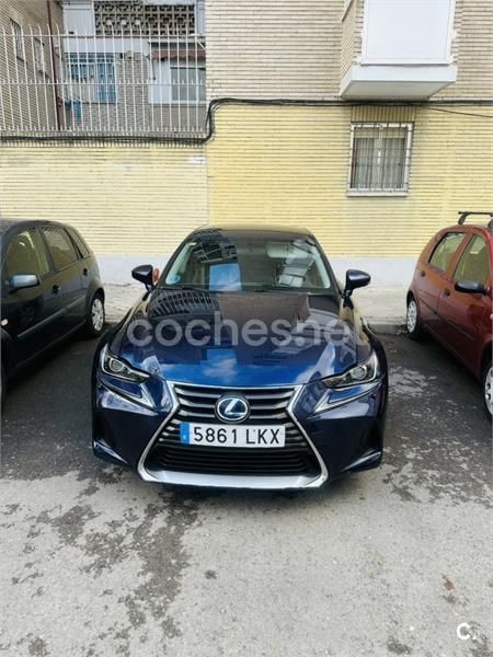 Azul Usado 2020 Lexus IS300h Business Edition Berlina | 14.400 € (Super precio) - Imagen 1/4