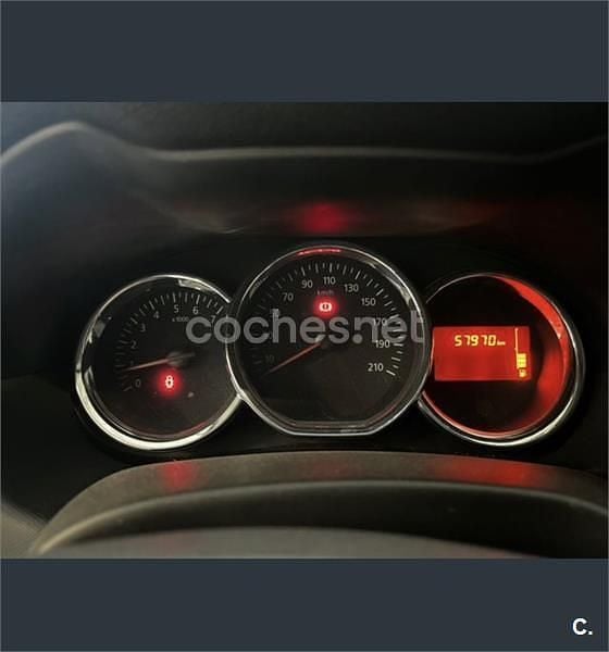 Usado Dacia Duster Ambiance 109 CV (80 kW) 2014 Blanco SUV