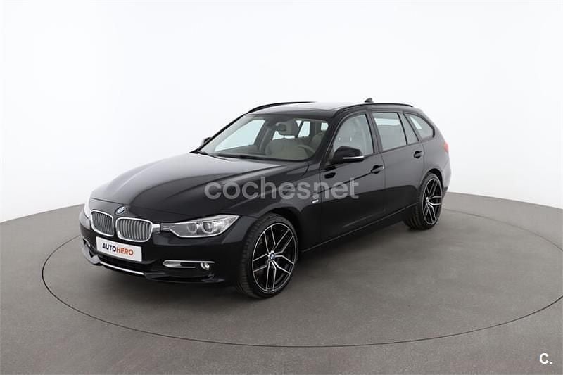 Usado BMW 320 184 CV (135 kW) 2015 Negro Familiar