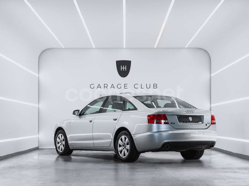 Usado Audi A6 256 CV (188 kW) 2005 Gris Berlina