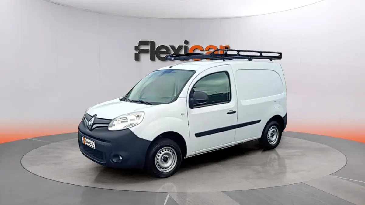 Usado Renault Kangoo 75 CV (55 kW) 2020 Blanco Monovolumen