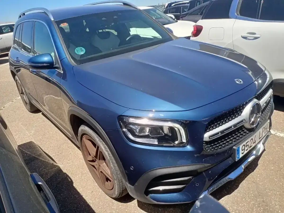 Usado Mercedes GLB200 150 CV (110 kW) 2021 Azul SUV